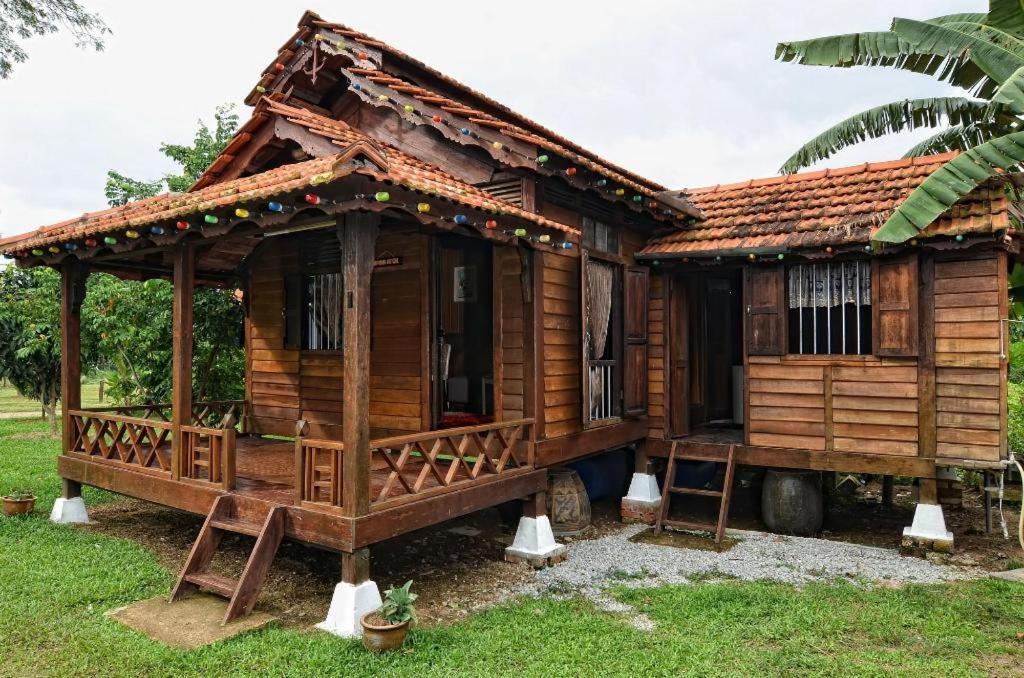 Oyo Home 90745 Desa Balqis Beach Resort Malacca Bagian luar foto
