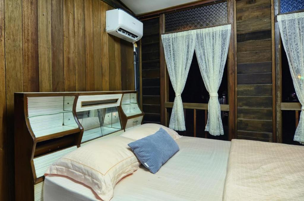 Oyo Home 90745 Desa Balqis Beach Resort Malacca Bagian luar foto