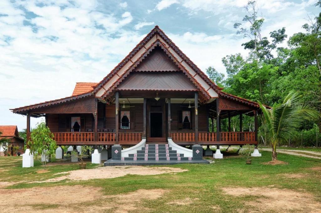 Oyo Home 90745 Desa Balqis Beach Resort Malacca Bagian luar foto