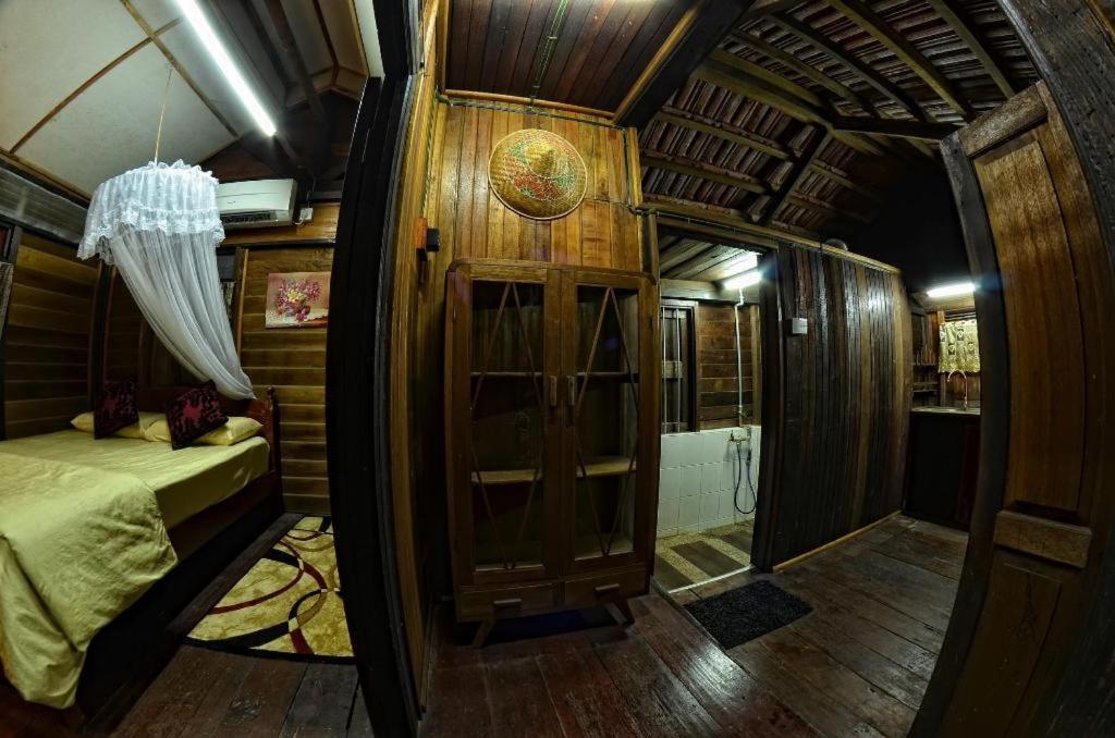 Oyo Home 90745 Desa Balqis Beach Resort Malacca Bagian luar foto