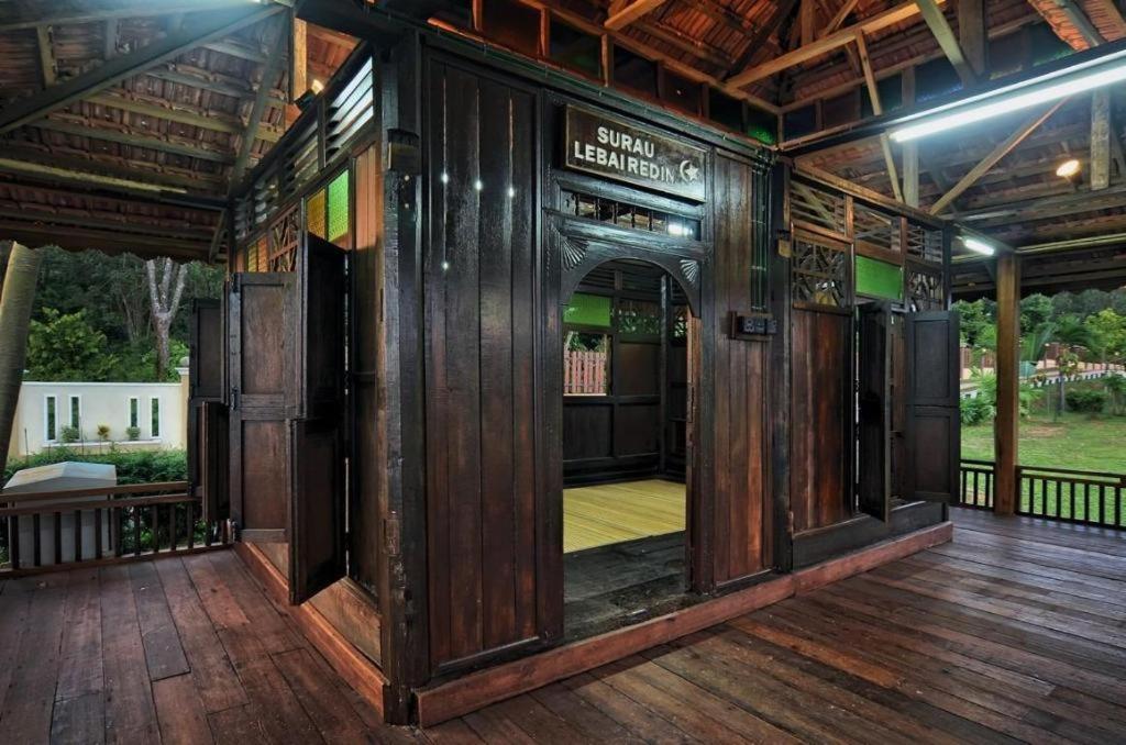 Oyo Home 90745 Desa Balqis Beach Resort Malacca Bagian luar foto